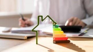 Rénovation énergétique : un rapport préconise le triplement des aides