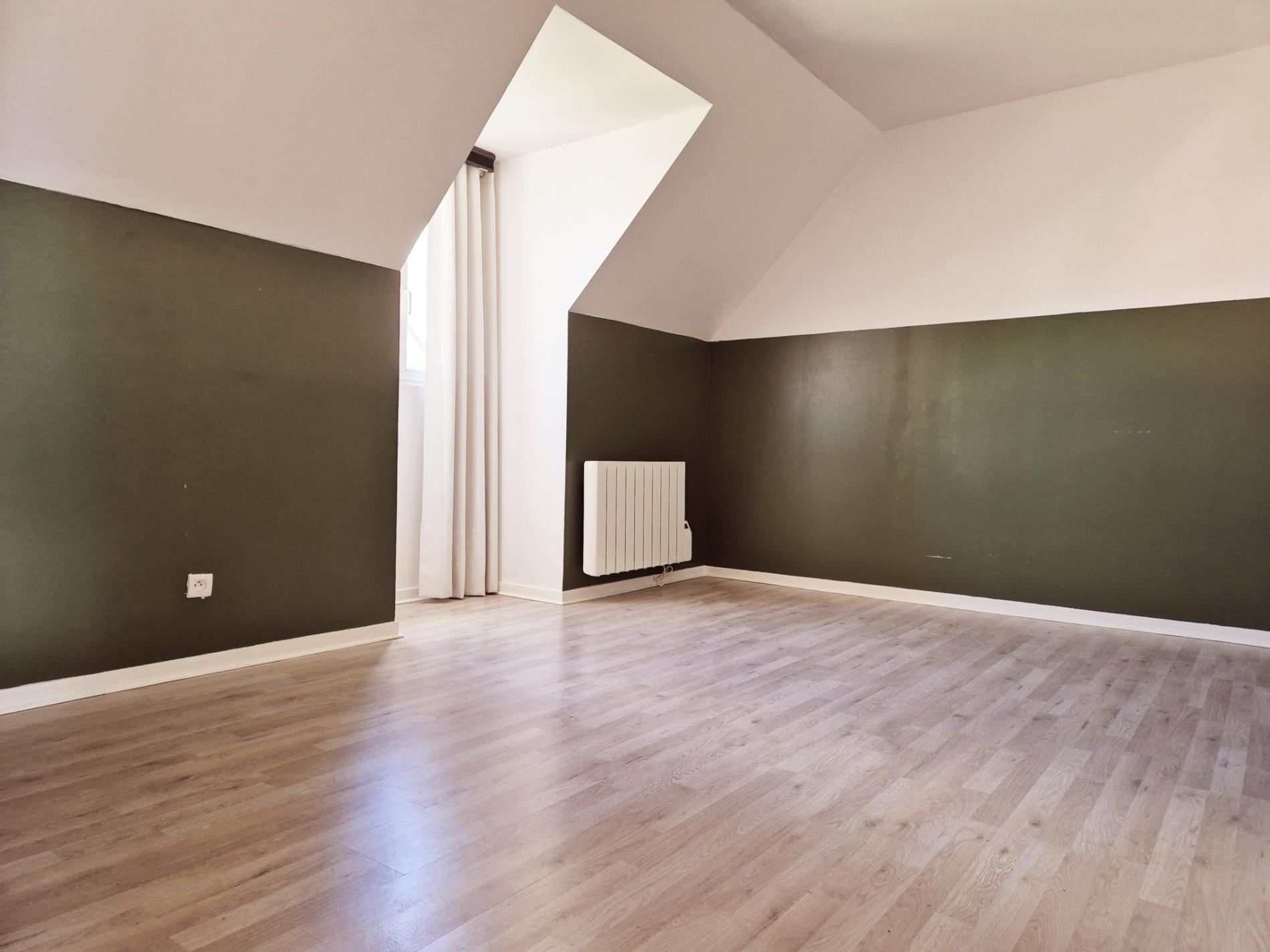 MAISON AGREABLE PROCHE D'ORGERUS