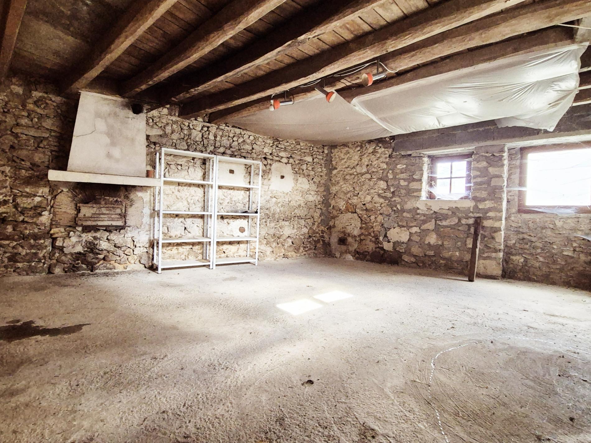 MAISON AGREABLE PROCHE D'ORGERUS