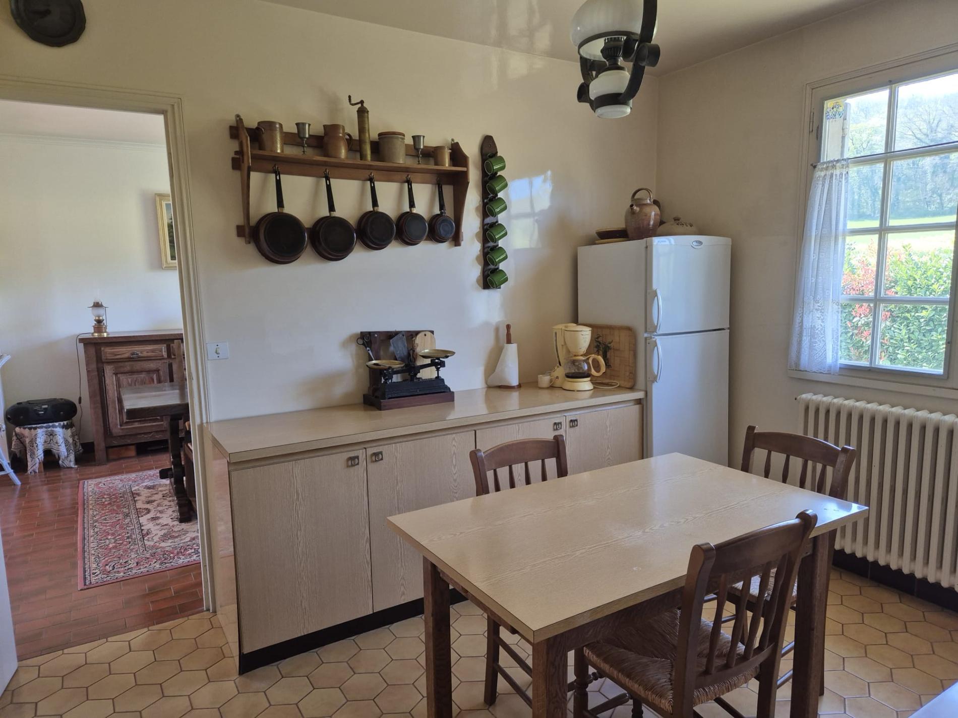 MAISON SPACIEUSE DE CONSTRUCTION TRADITIONNELLE