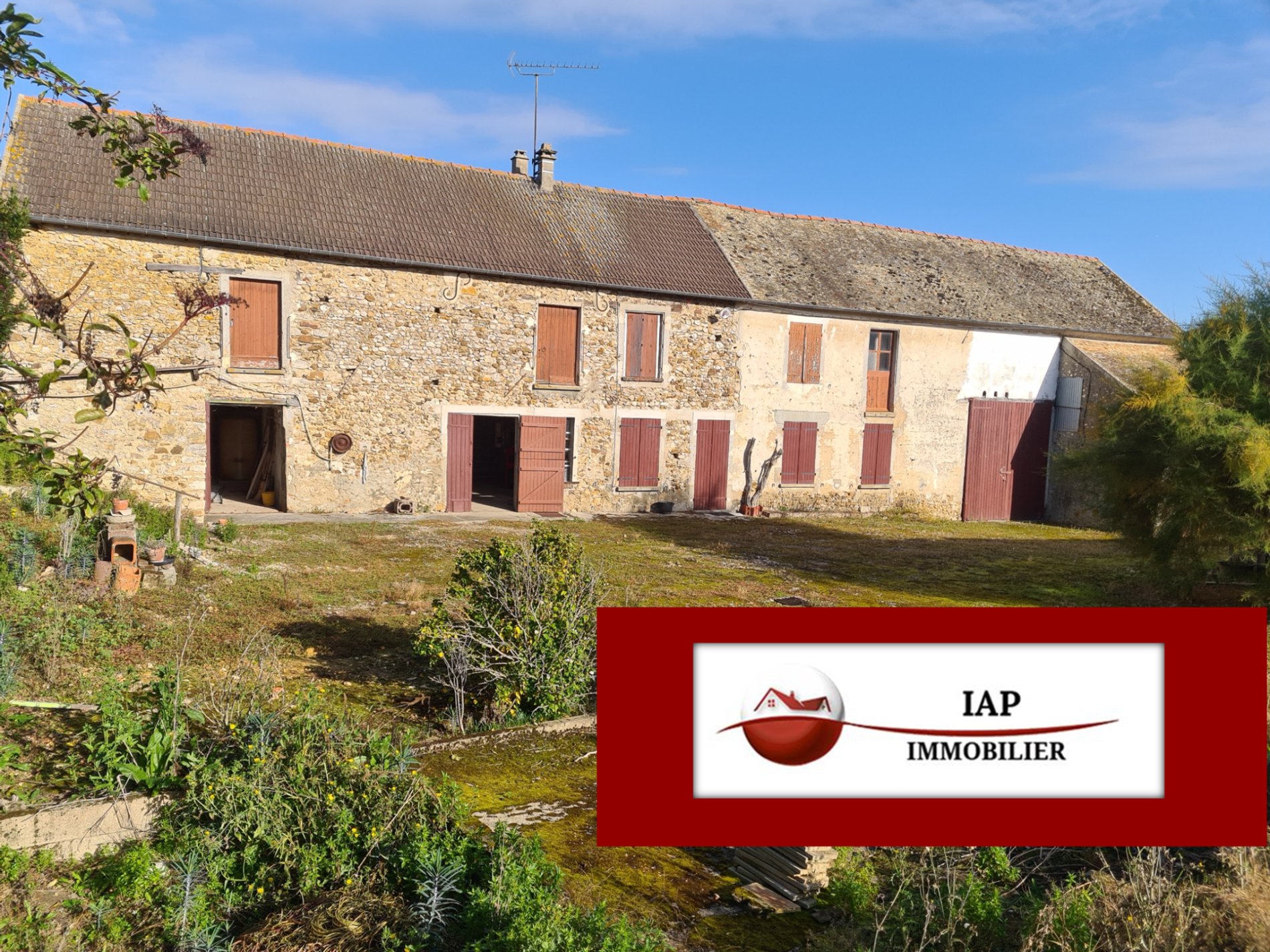 ORGERUS 2 KMS Grange à rénover ISSUE DE LA DIVISION D'UN CORPS DE FERME