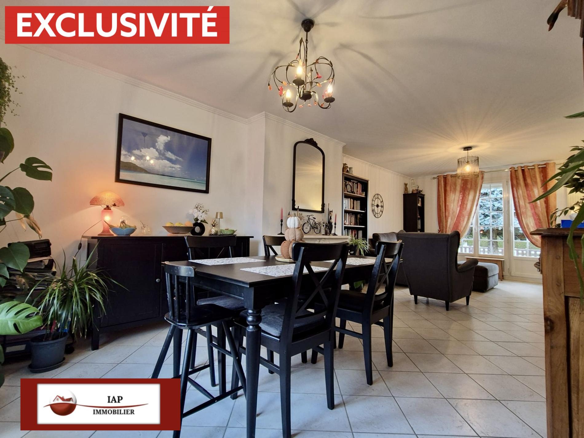 MAISON DE PLAIN PIED AU COEUR D'ORGERUS