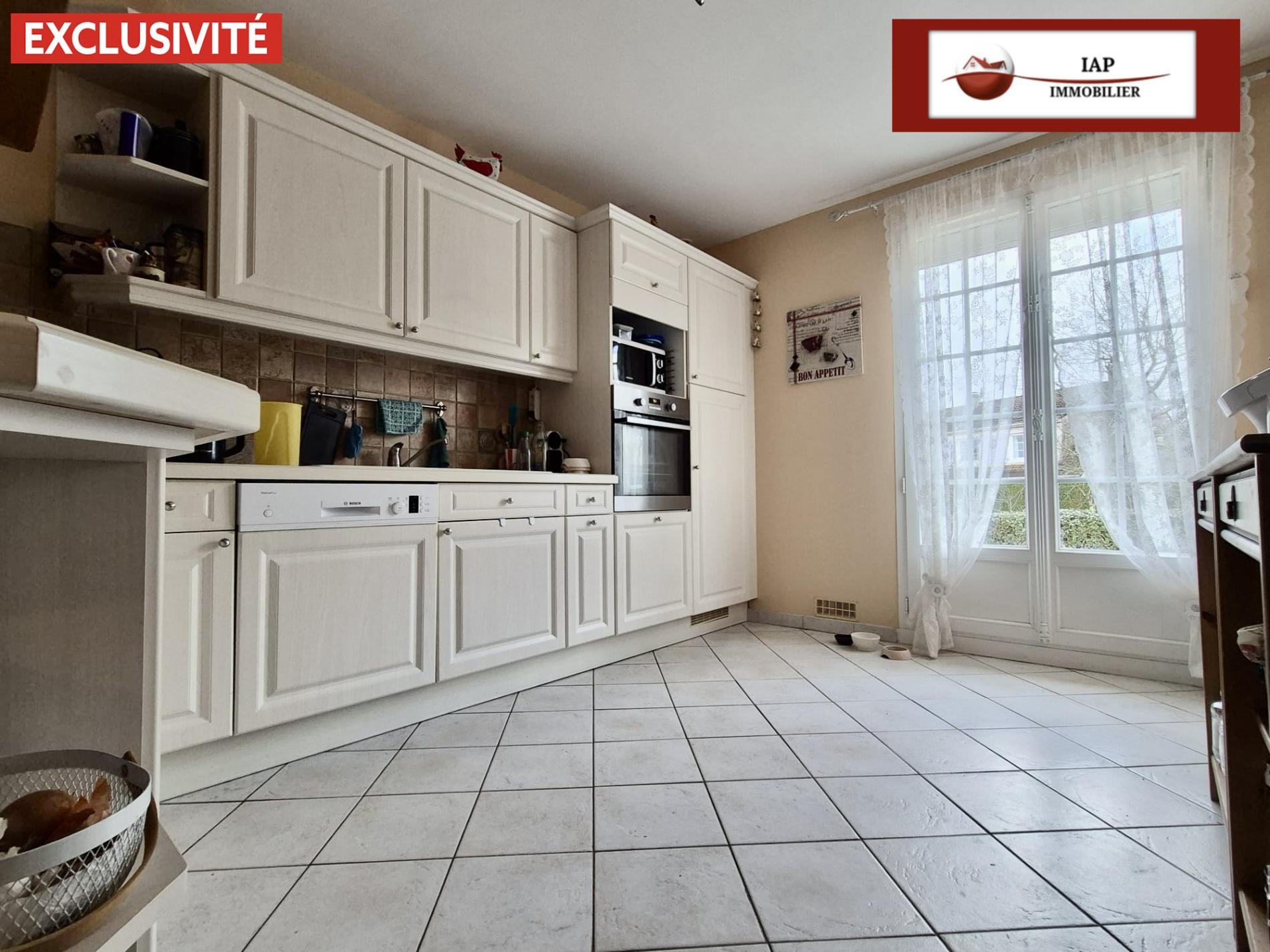 MAISON DE PLAIN PIED AU COEUR D'ORGERUS