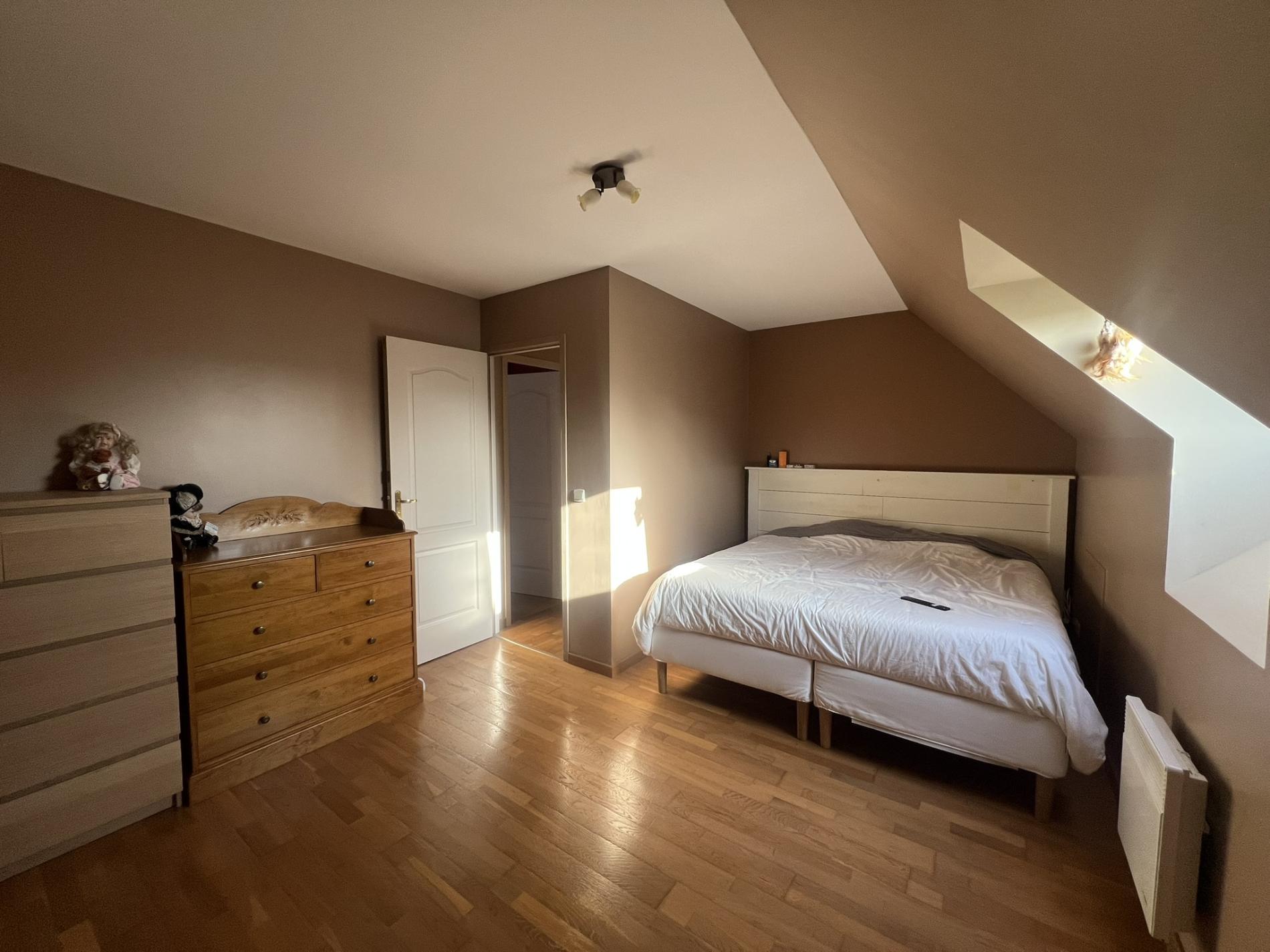 SECTEUR ORGERUS. MAISON FAMILIALE DE CONSTRUCTION TRADITIONNELLE