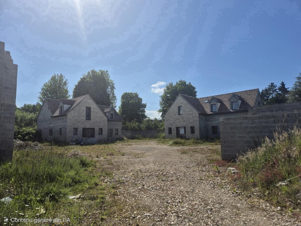 4 MAISONS A TERMINER IDEALEMENT SITUEES AU CENTRE DU VILLAGE / AU CALME