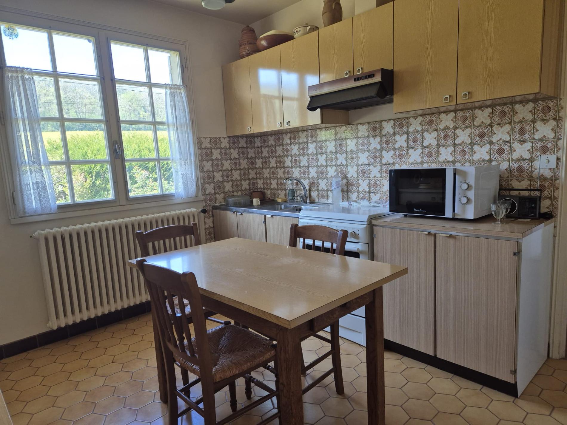 MAISON FAMILIALE SPACIEUSE ET LUMINEUSE