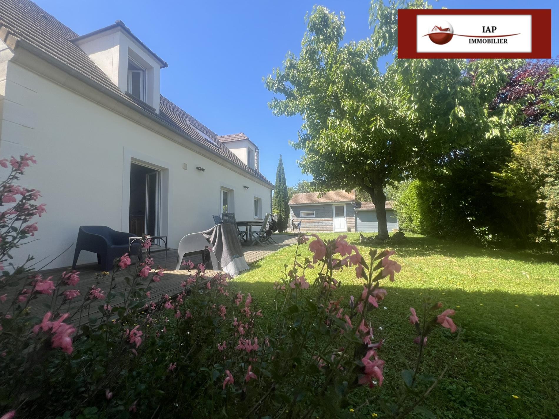 MAISON FAMILIALE SPACIEUSE ET LUMINEUSE