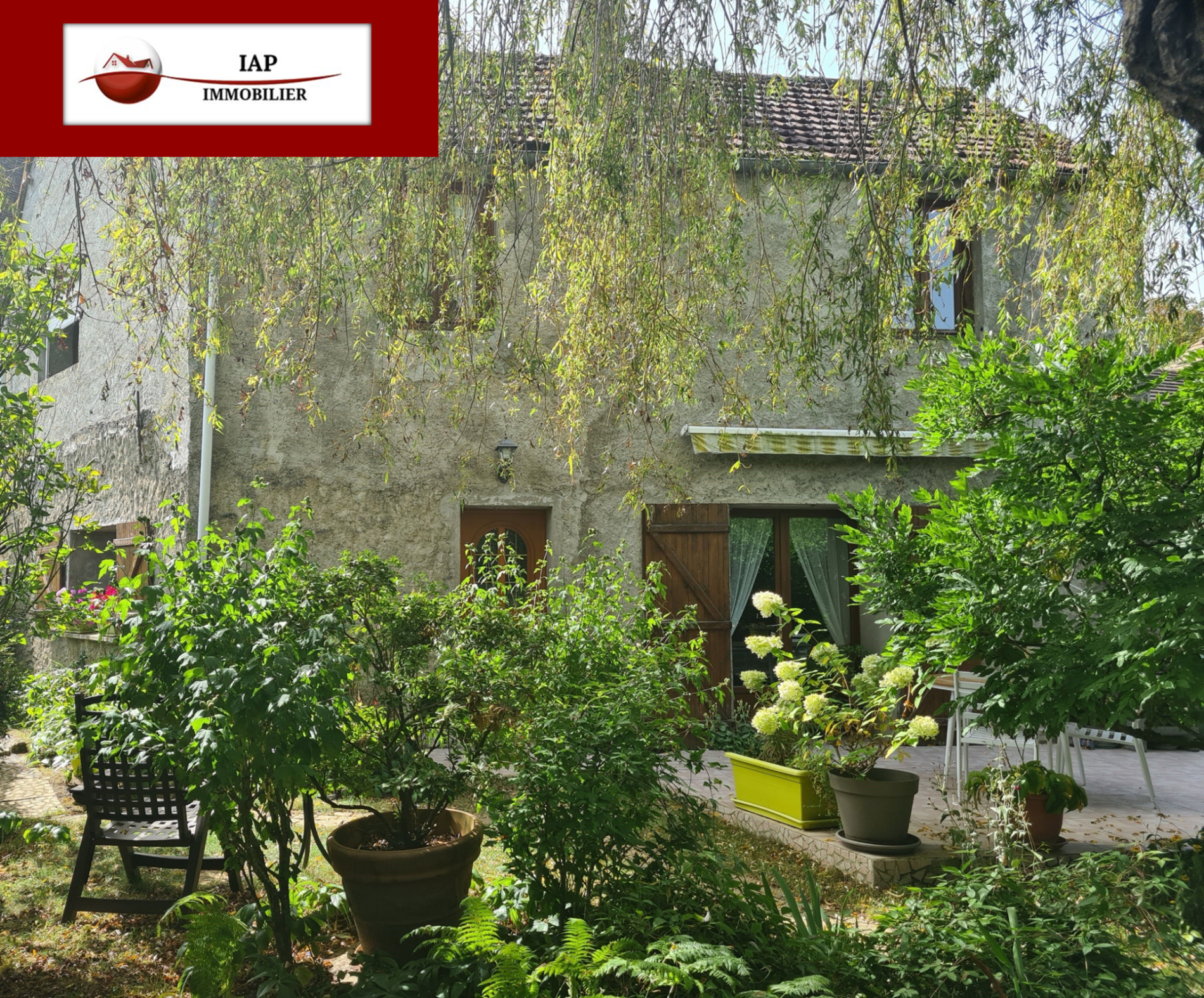 MAISON ANCIENNE SUR 390 M2 DE TERRAIN CLOS /  GARE ET COMMERCES 3 KMS