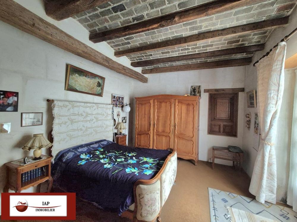 Maison ancienne de caractère avec dépendances
