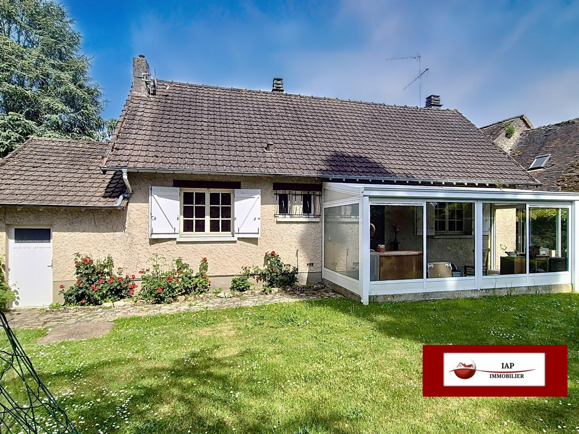 MAISON DE PLAIN PIED AU COEUR D'ORGERUS